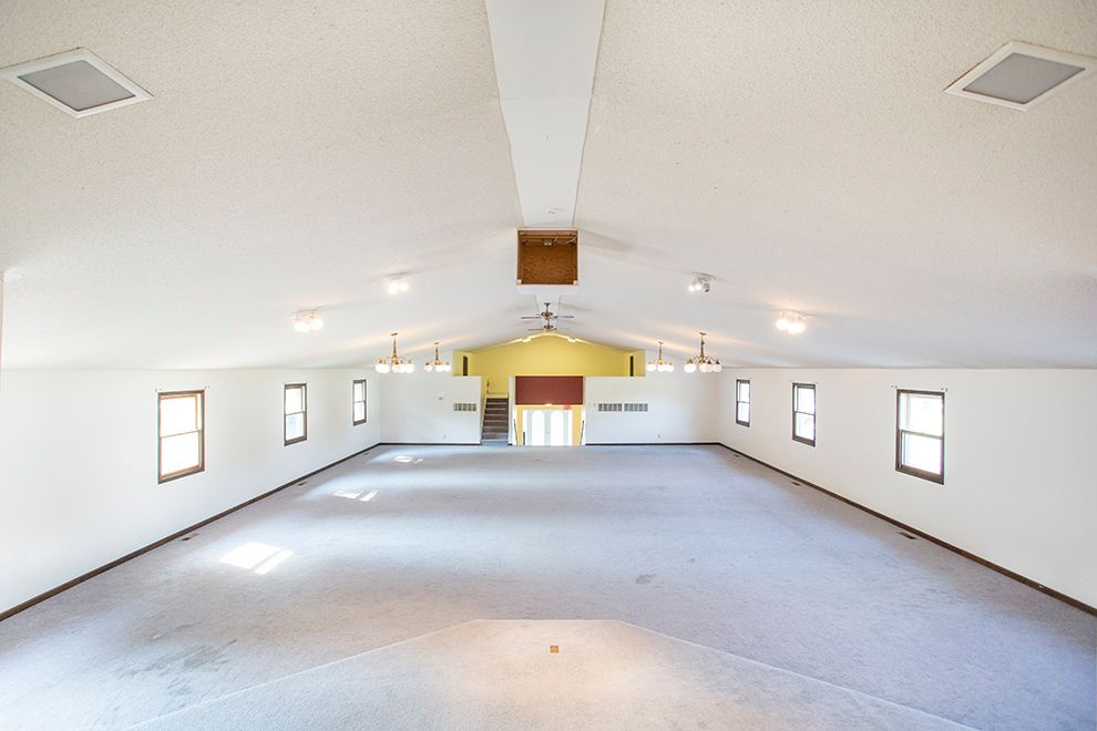 5313 U.S. 34, Oswego, IL 60543
